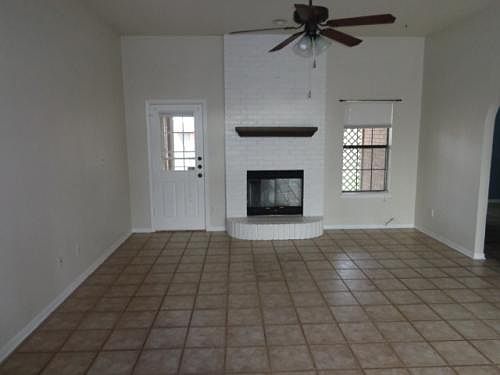 3rd image of 2405 Amethyst Dr