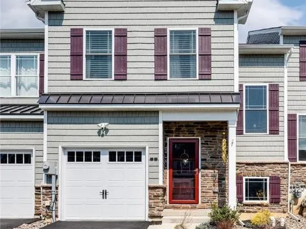 4458 Benjamin Ct, Emmaus, PA 18049