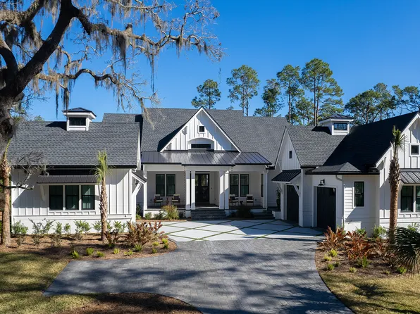 Riverrun / C Plan, Brooksville Luxury Homes
