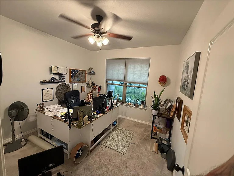 505 Holstein Dr — Photo 12