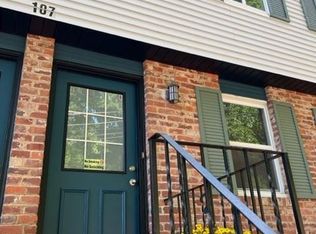 107B Grover St, Pittsburgh, PA