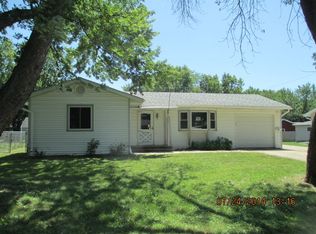 210 Sweetbriar St, Plano, IL 60545