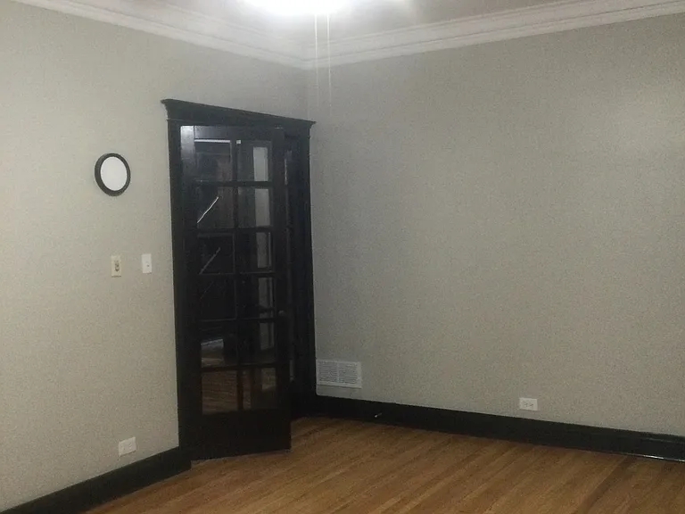 6111 S Greenwood Ave #1S — Photo 13