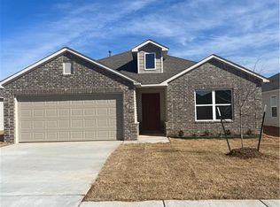 3011 Brooke Rd, Chickasha, OK 73018