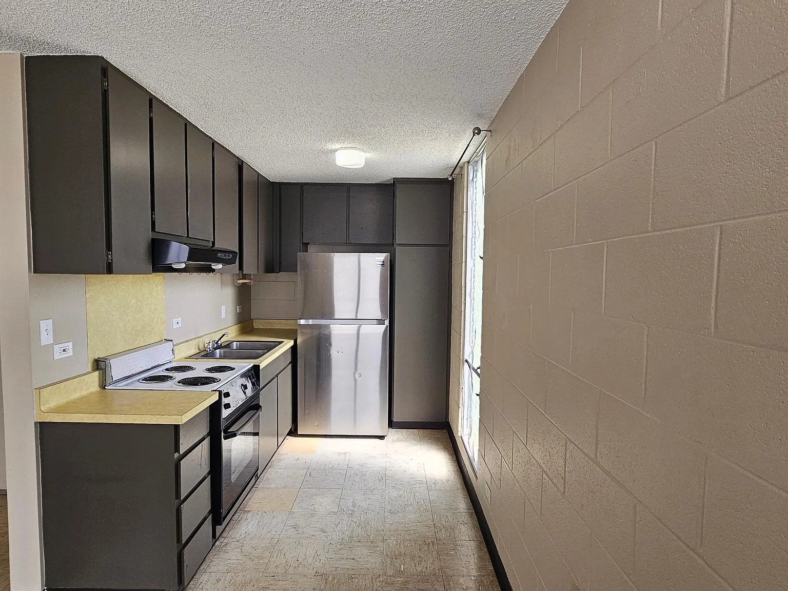 1 bed, 525 sqft, $1,700 — Photo 2