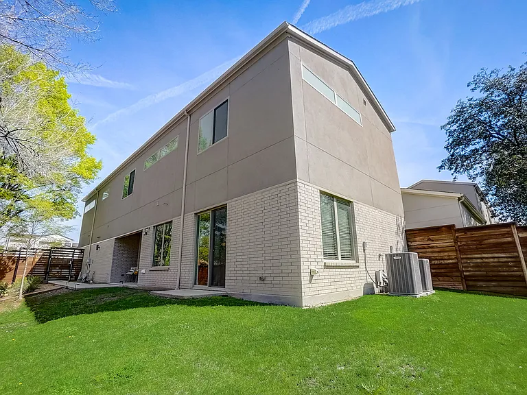 3312 Walchard Ct — Photo 47