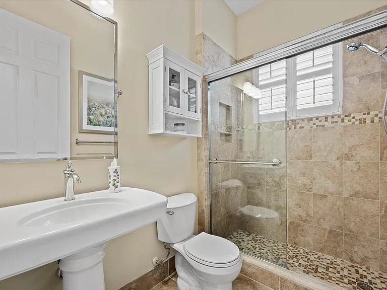 4241 Wellington Shores Dr — Photo 30