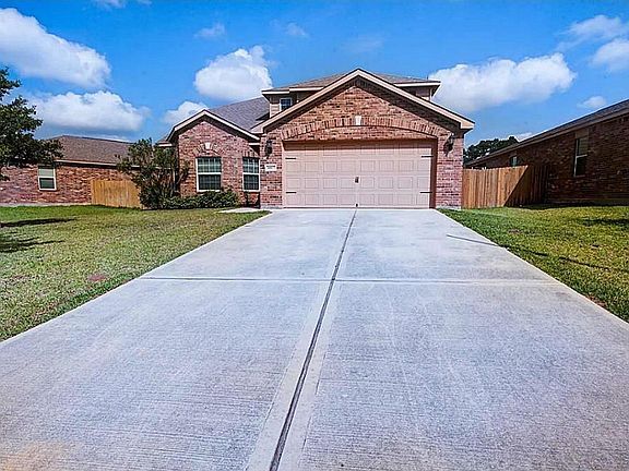 3rd image of 30827 W Lost Creek Blvd