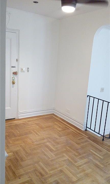 1st image of 125 Ocean Ave