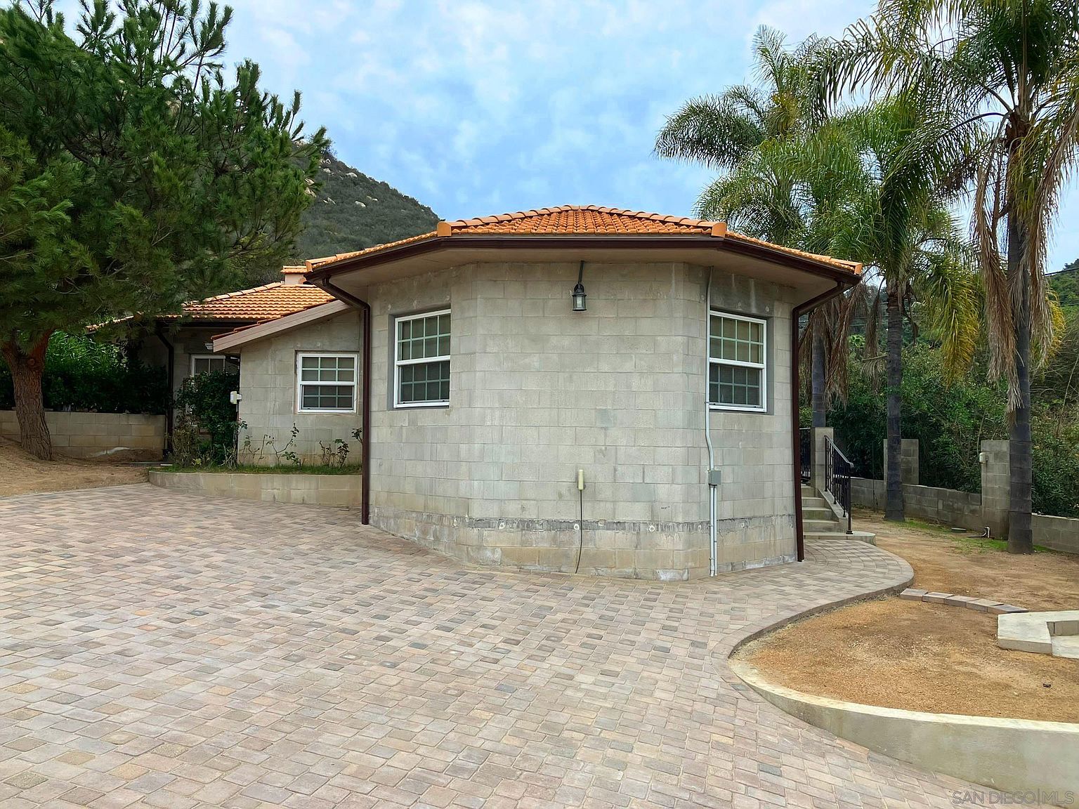 1088 Deer Springs Rd, San Marcos, CA 92069 MLS 230011863 Zillow