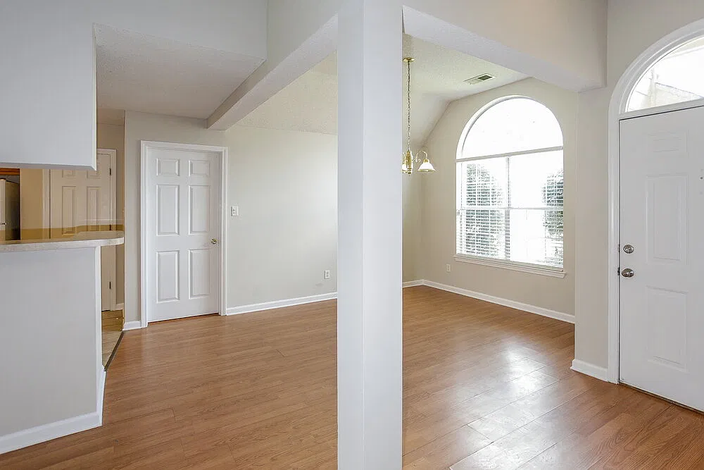3 bed, 2.0 bath, 1509 sqft, $1,780 — Photo 4