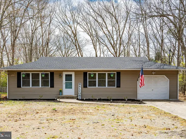 89 Lighthouse Dr, Manahawkin, NJ 08050