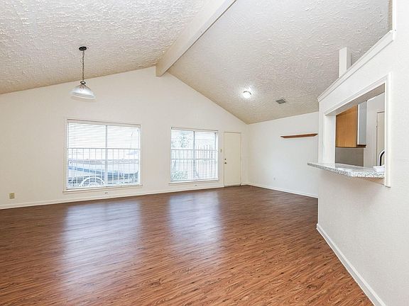 3rd image of 10907 Allison Bend Ct