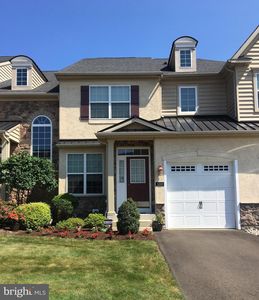 3269 Brookside Dr, Furlong, PA, 18925