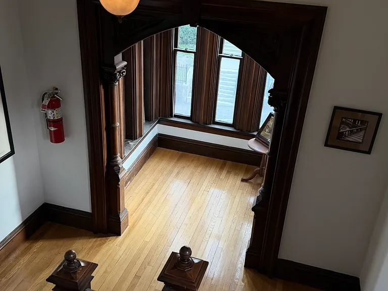 8 Claremont St #3B — Photo 11