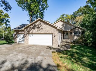1938 Baintree Rd, Davis, IL 61019
