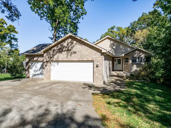 1938 Baintree Rd, Davis, IL 61019