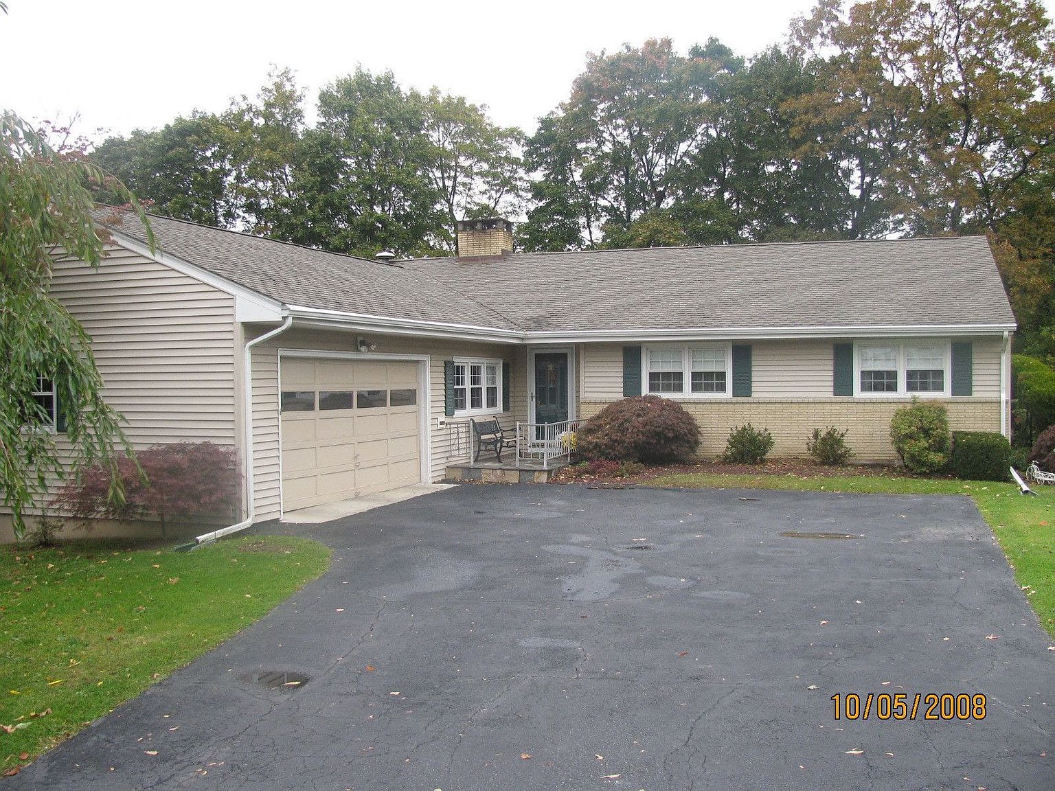 8 Deer Hill Dr, Danbury, CT 06810 Zillow