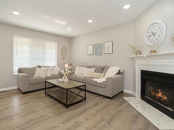 3rd image of 7867 Meadowhaven Blvd #57