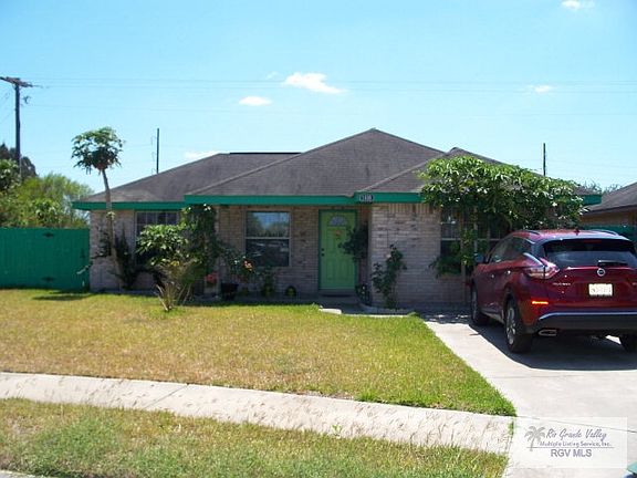 3rd image of 1400 Guadalupe Cir