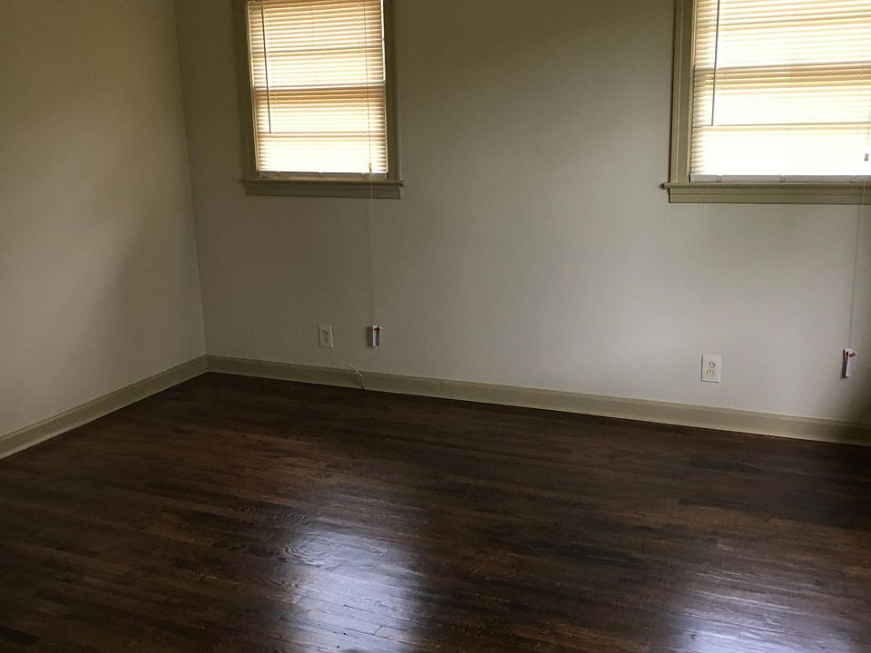 2nd image of 1188 Gardenia St NW