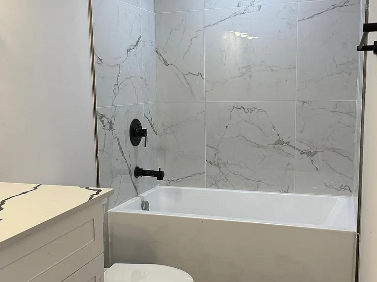 2595 Bateman Trl — Photo 9