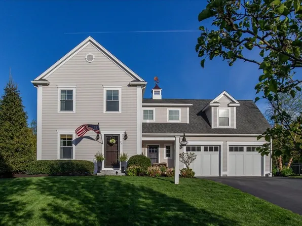 24 Day Lily Ln, Walpole, MA 02081