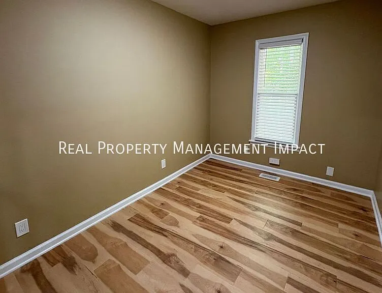 3019 Cathy Dr — Photo 9