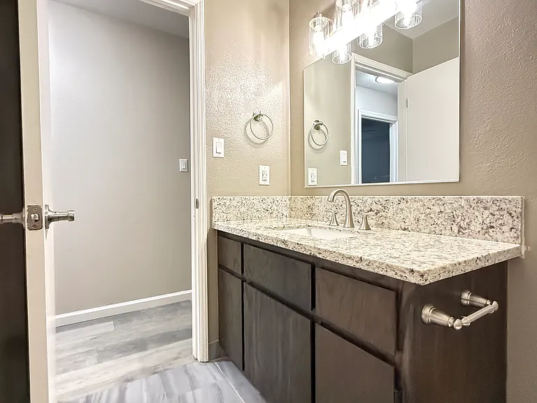 2908 Rimrock Ct — Photo 12