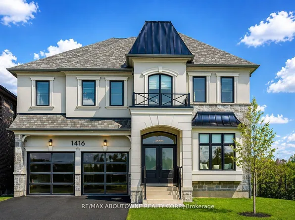 1416 Ford Strathy Cres, Oakville, ON L6H 3W8