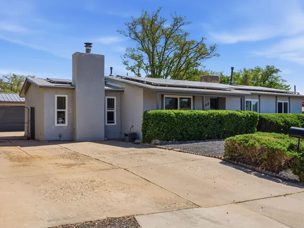 11612 Marquette Ave NE, Albuquerque, NM 87123