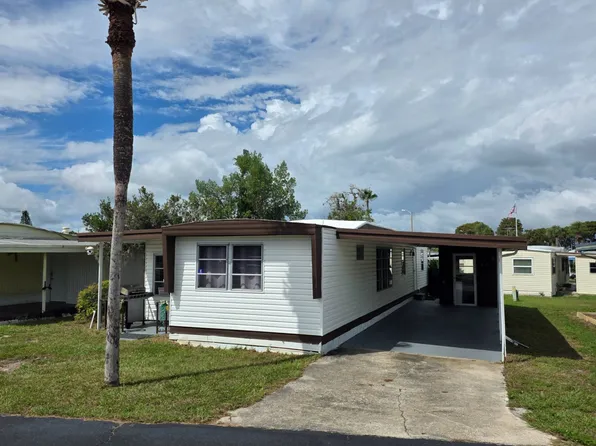 50 Joy Ln, Tavares, FL 32778