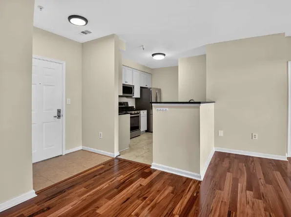 801 S Greenbrier St, Arlington, VA
