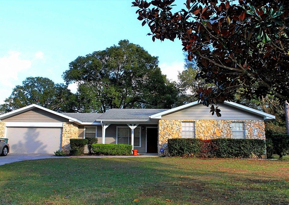 1st image of 505 NE 40th Ave