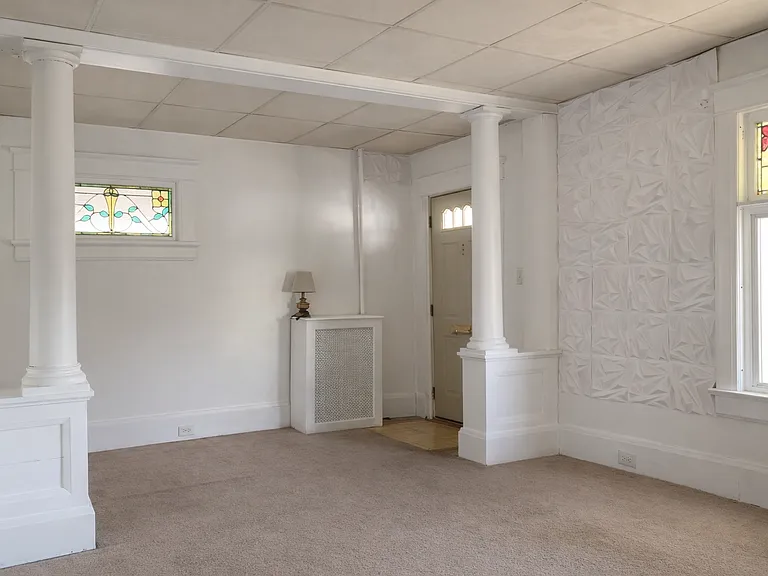 2106 Boulevard Ave #B — Photo 8