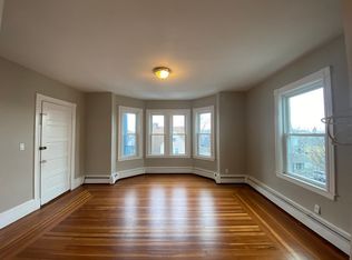 30 Endicott St FLOOR 3, Lynn, MA 01902