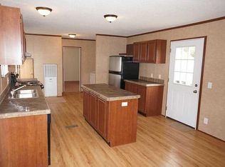 107 Jax Dr, Pittsburg, KS 66762