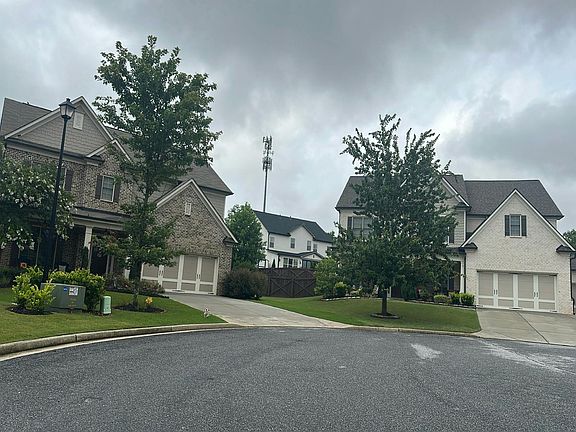 5th image of 670 Blackwell Bnd