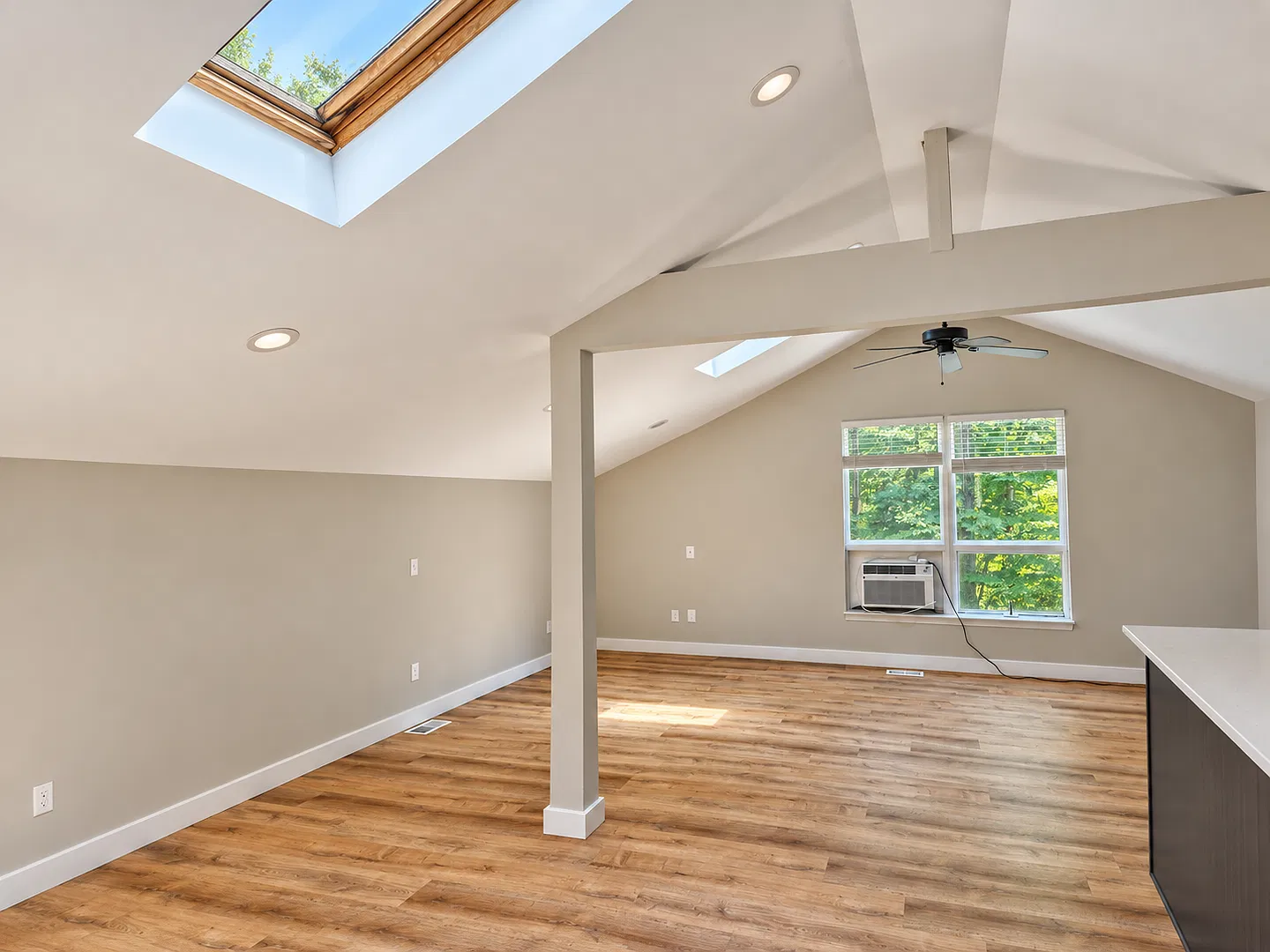 22 Slitting Mill - Apartment — Photo 4