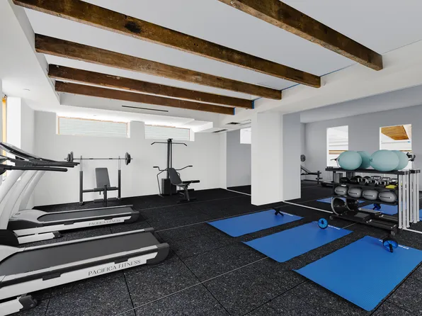 540 Graham Avenue image 8 of 16