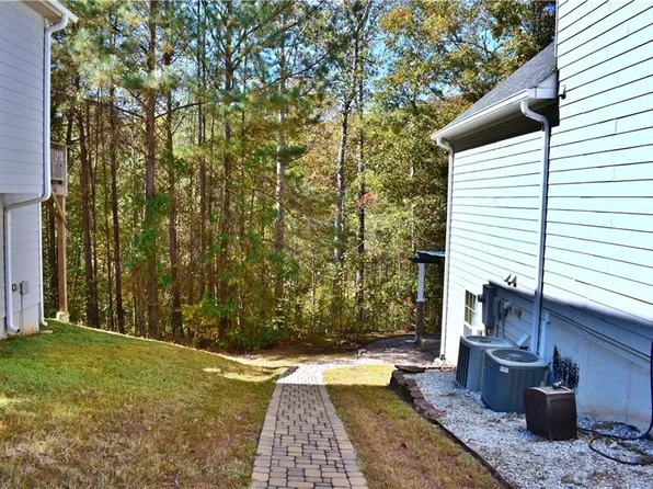 3445 Anneewakee Falls Pkwy, Douglasville, GA 30135