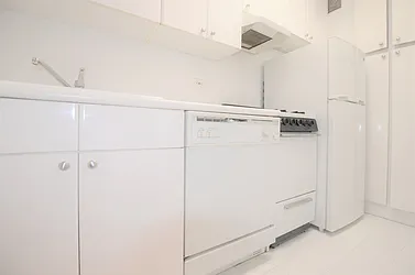 Rented by Manhattan Realty Group