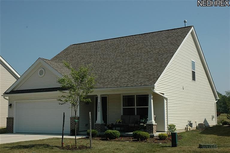 1st image of 34850 Brookmeade Pl