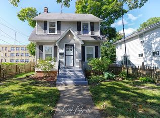 1316 N Jackson St, Waukegan, IL 60085