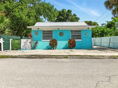 318 Palm St, New Smyrna Beach, FL, 32168