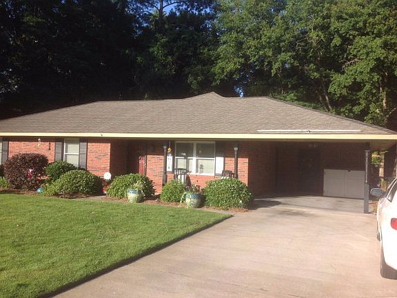 2nd image of 113 Bel Air Cir