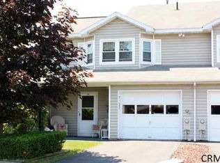 54 Marsdale Ct, Selkirk, NY 12158