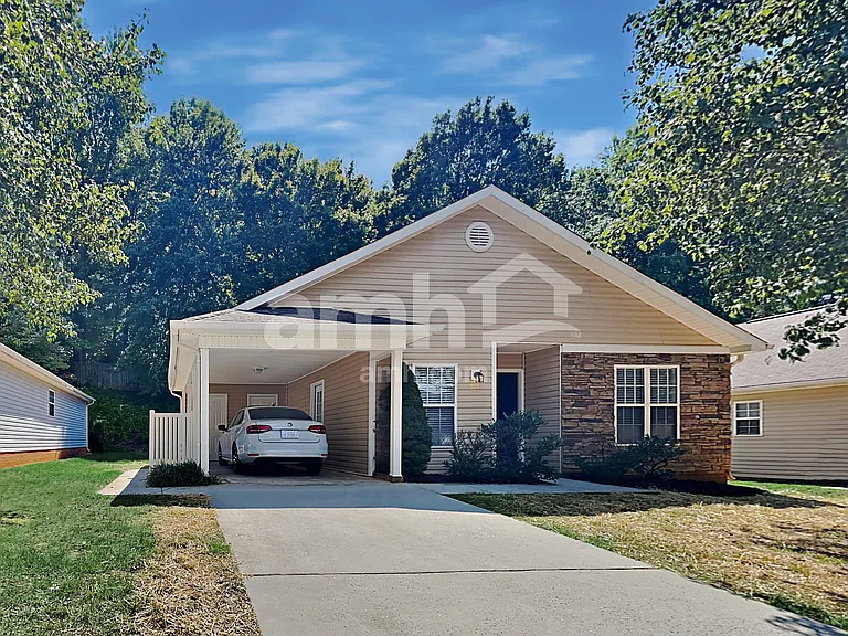 5500 Regent Village Dr — Photo 1