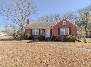 401 Trail One, Burlington, NC 27215