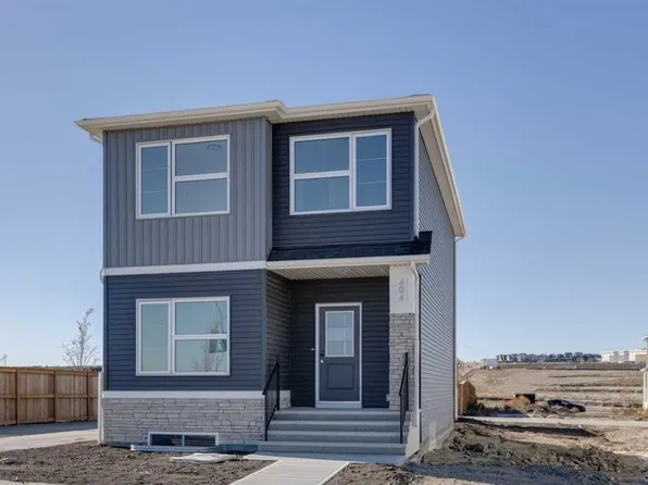 404 Lewiston Lndg NE #1, Calgary, AB T3P 2H8